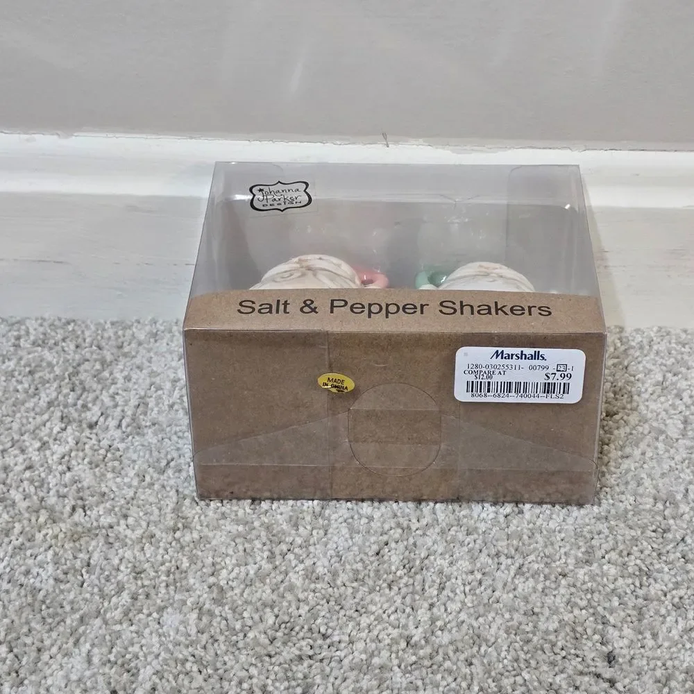 Johanna‎ Parker Pastel Santa Salt n Pepper Shakers